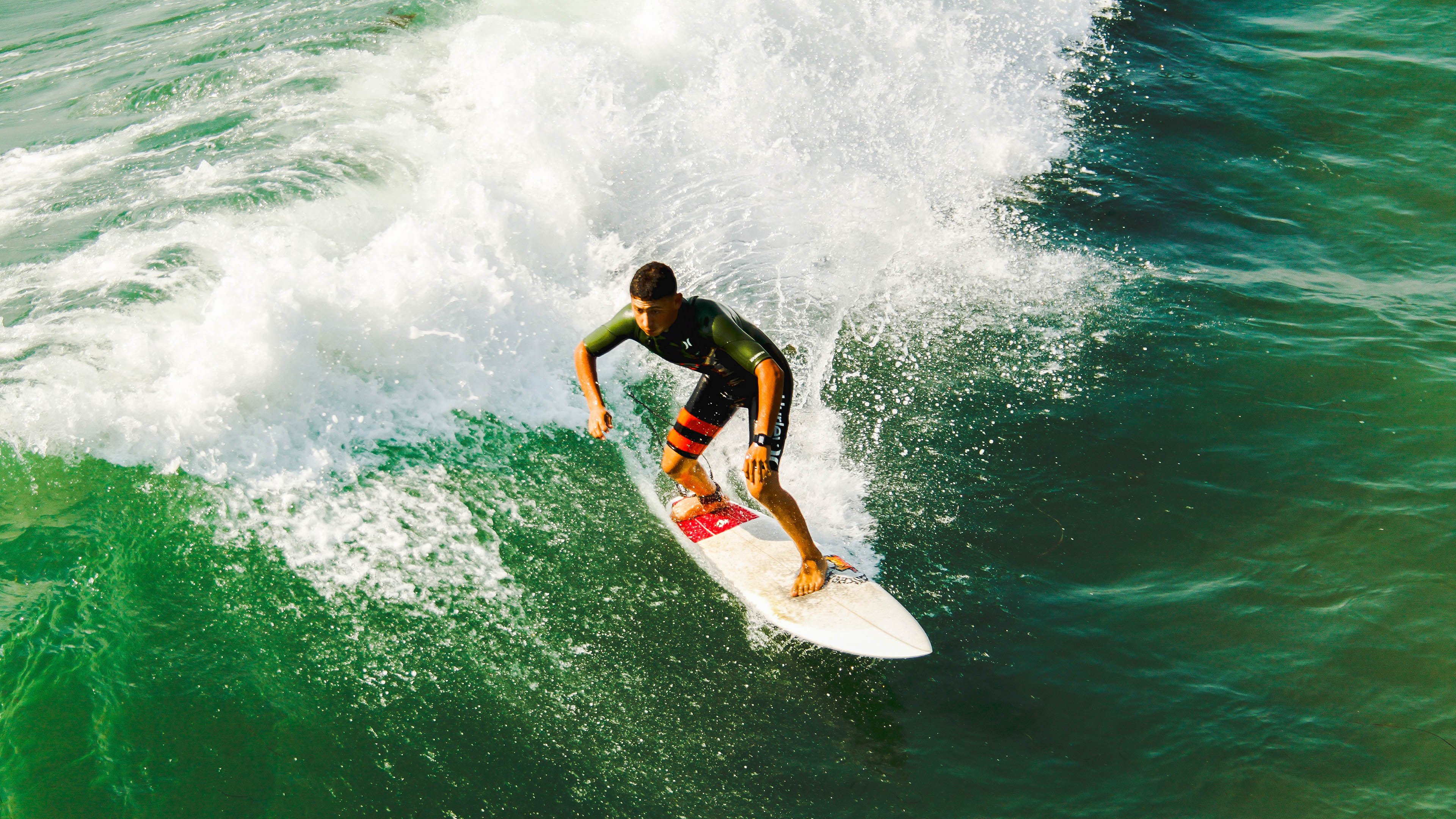 他会成为下一个传奇吗，他会成为下一个传奇吗英文